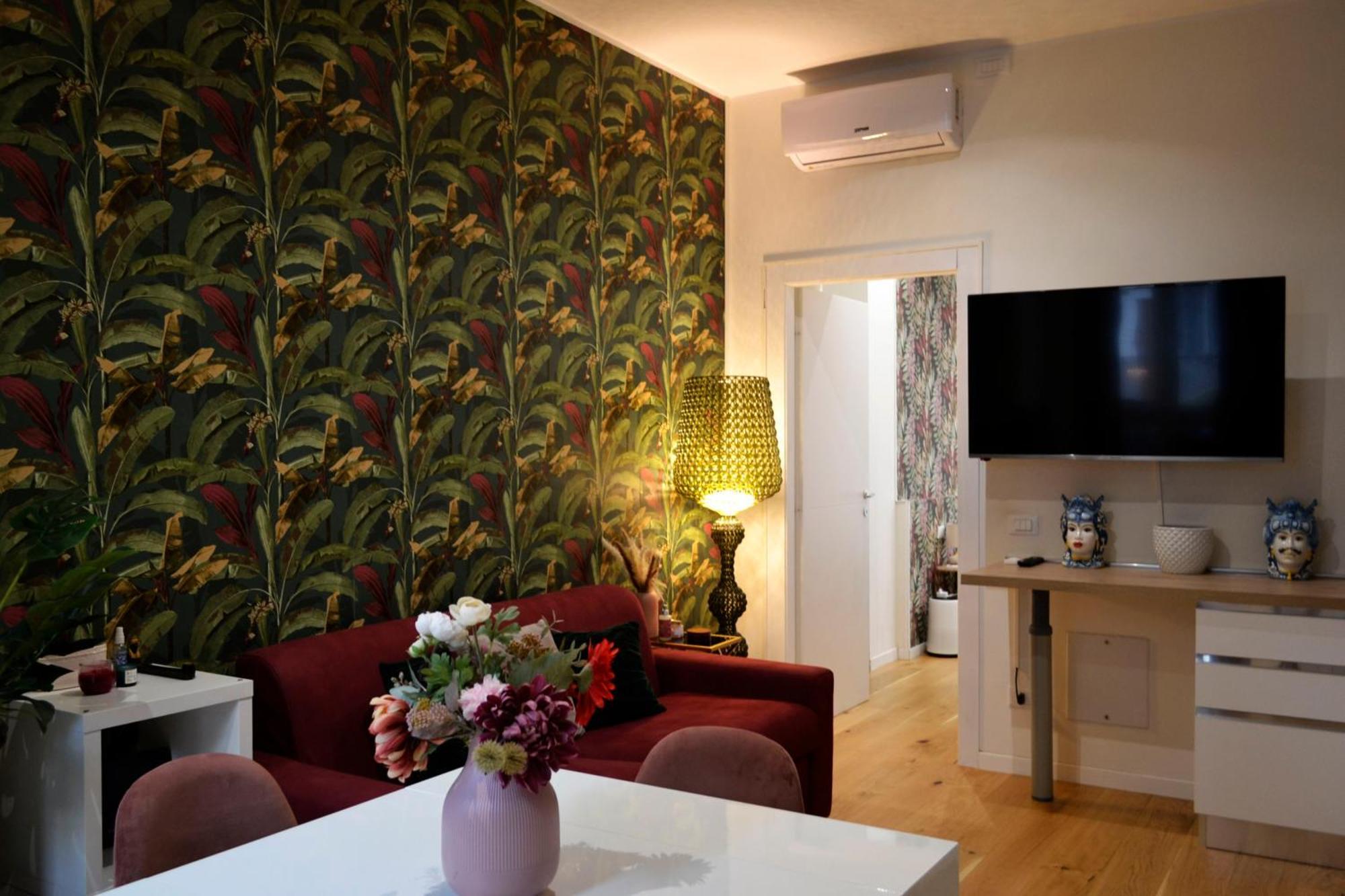 Peony House - 10 Min Duomo Apartment Milan Exterior photo